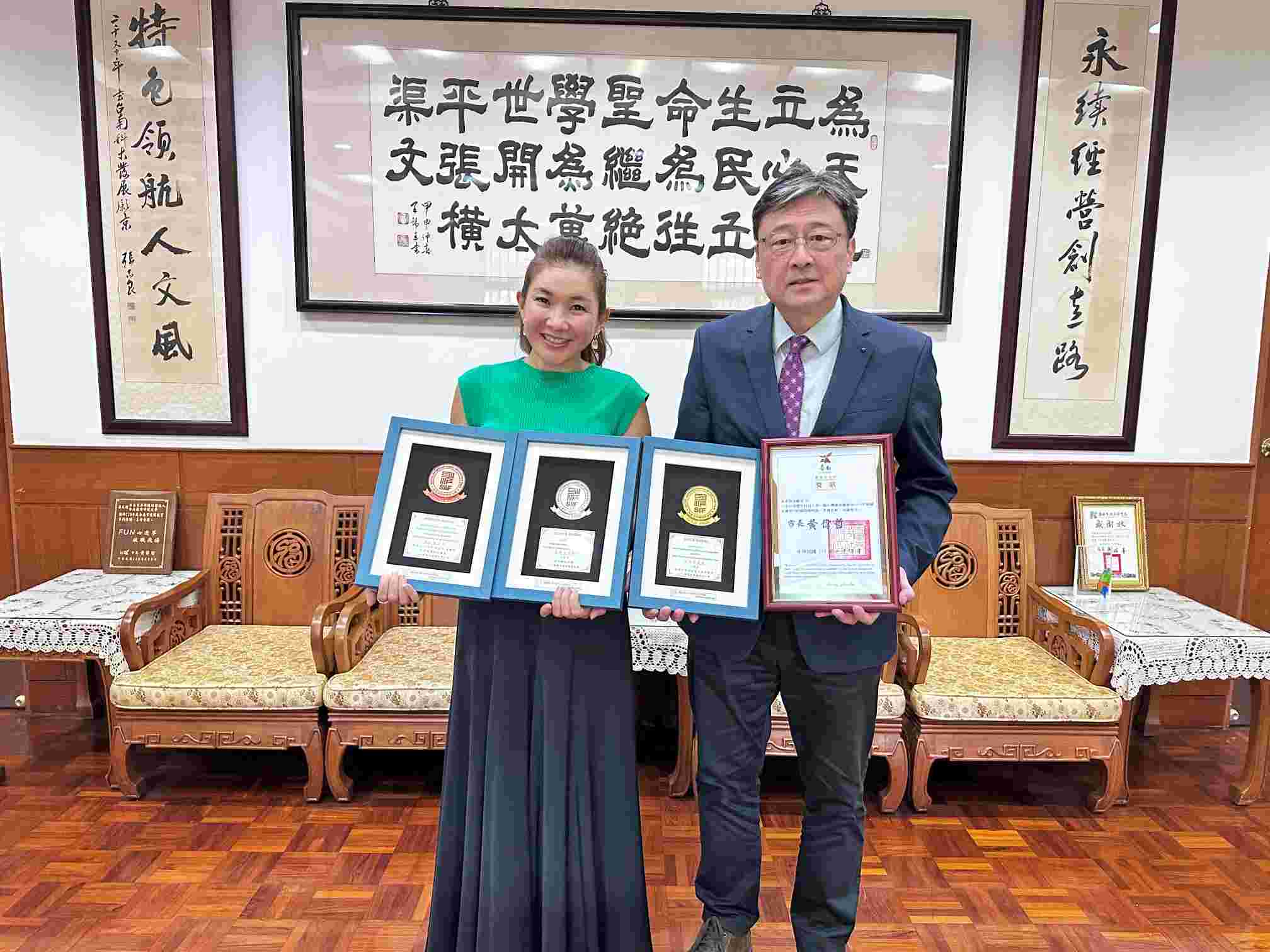 南應大教師勇奪國際三獎 創新成果驚豔首爾發明展  金牌餐具、銀牌教具、銅牌腳踏車，從幼兒生活到跨域研發全面發光