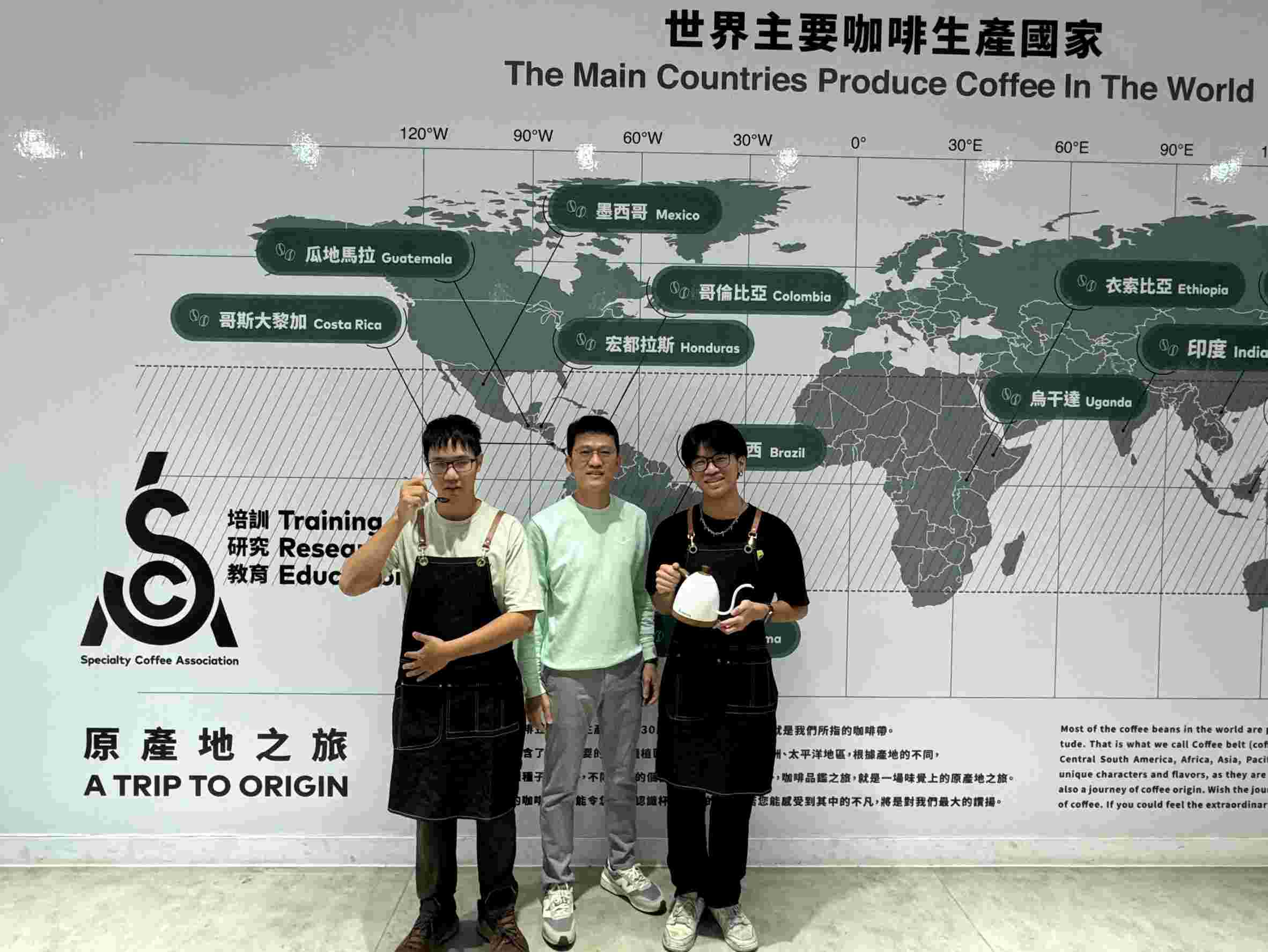 手沖與杯測展實力 崑山科大餐飲系金爵獎國際賽奪1金2銅