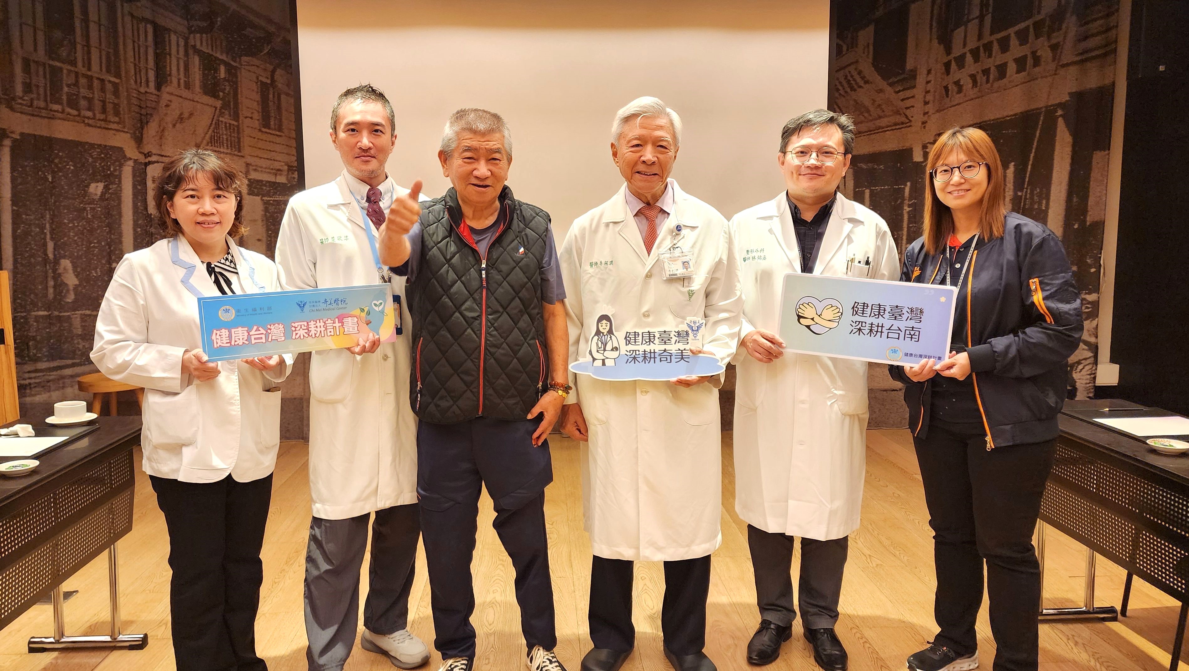 下肢潰瘍久不癒？ 奇美醫院跨團隊結合TIME原則管理，讓慢性傷口照護事半功倍