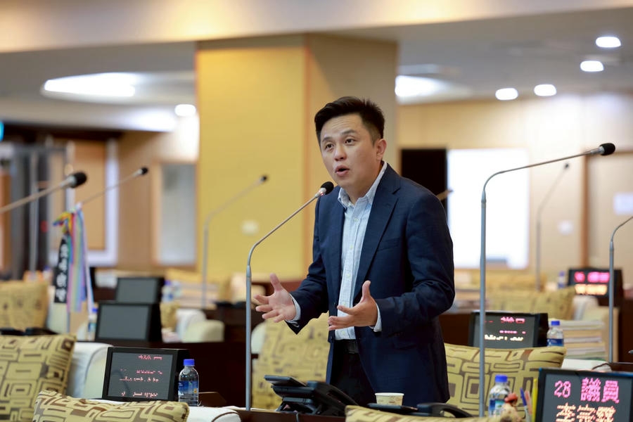 李啟維議員市政總質詢 強調市政建設應回歸市民生活需求,兼顧城市發展與地方民意