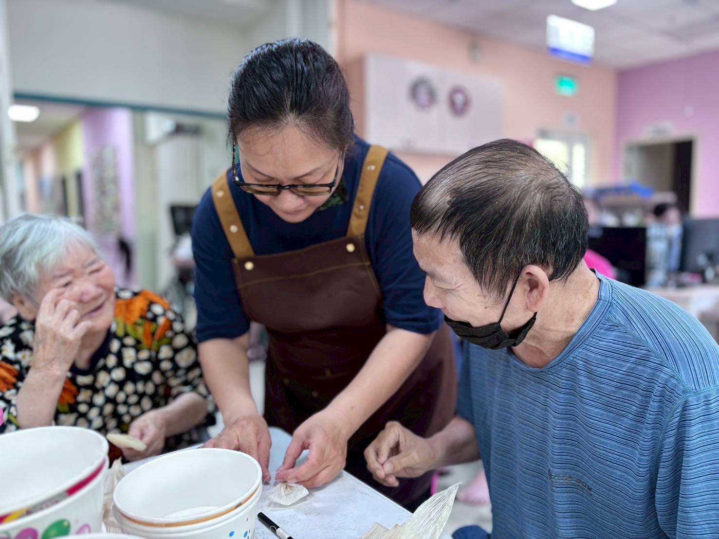 崑大樂活學程蔡寶慧獲選社會局銀髮計畫講師 展現長照專業實作力