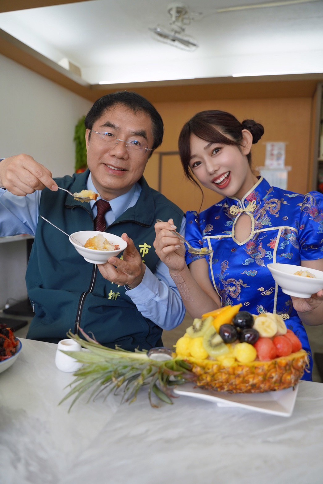 3.崛江聖夏與市長互動照1_0