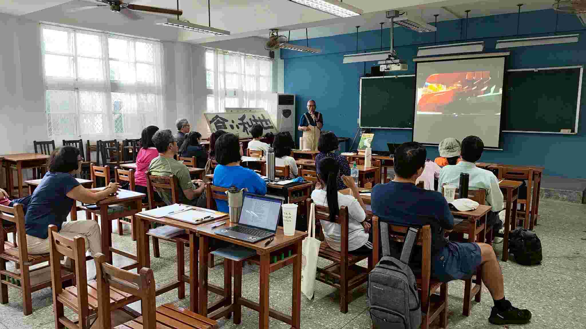 在地故事數位化南應大USR計畫推動AI教學創新