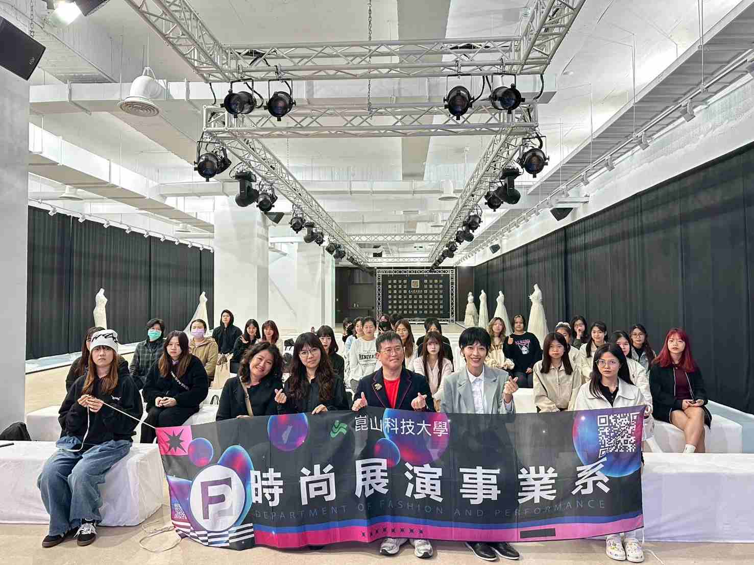 崑山科大時尚系邀業界大師分享實戰經驗  引導學生掌握產業實務脈動