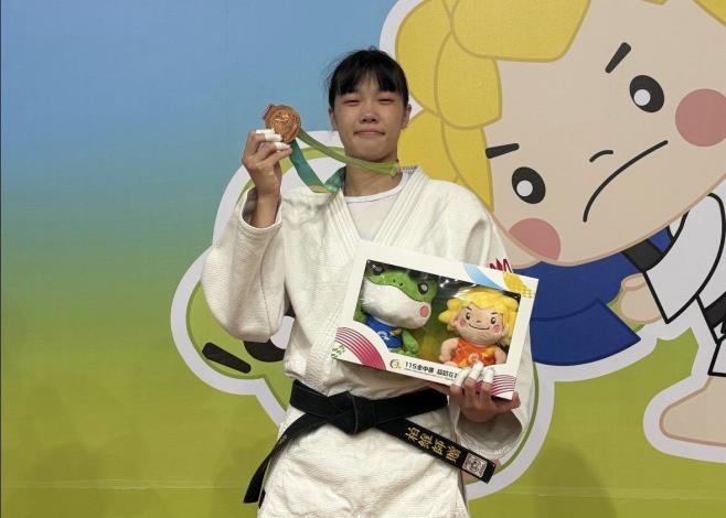 突破百面里程碑：臺南學子在全國運動會展現深厚競技實力