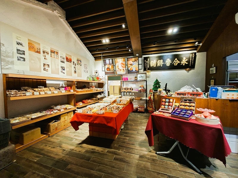「鹹甜引路臺南味」開業逾一甲子，「永合香餅舖」第四代生力軍將祭祀糕餅視覺化，打造時尚餅舖