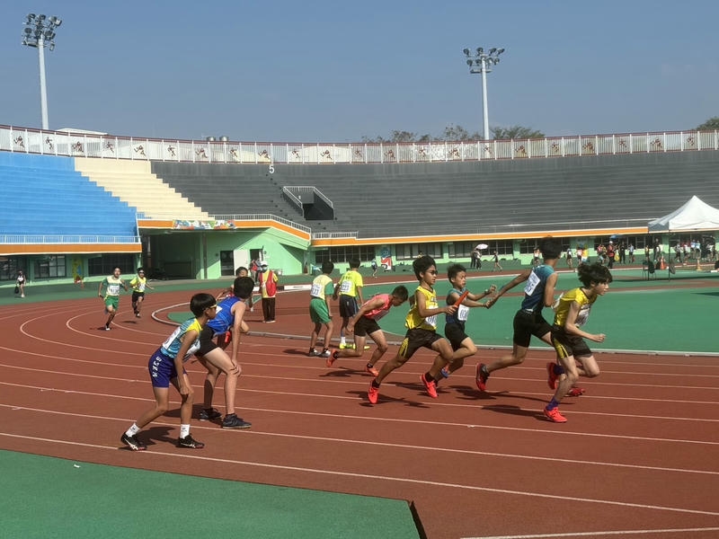 青春活力點燃賽場臺南國小田徑錦標賽登場