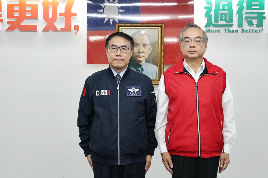 南市新任消防局長楊宗林宣誓就職 黃偉哲期許消防使命接棒傳承